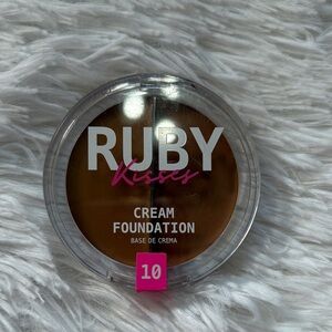 Ruby Kiss Cream Foundation - Tan